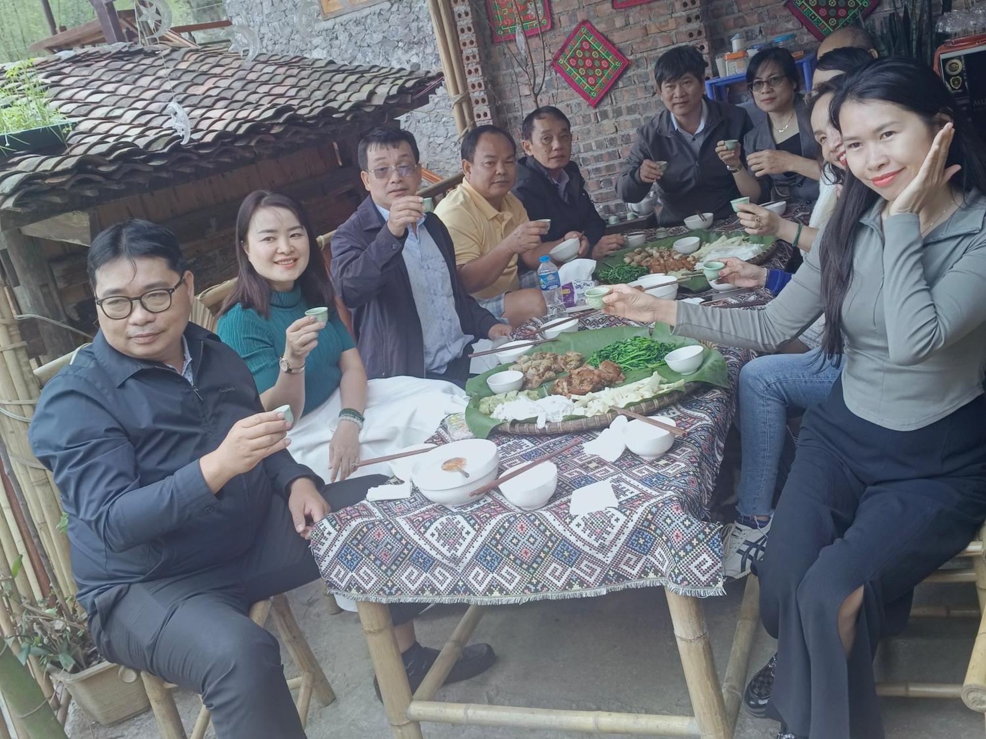 Quang Thuan Ban Gioc Homestay Cao Bang Bagian luar foto